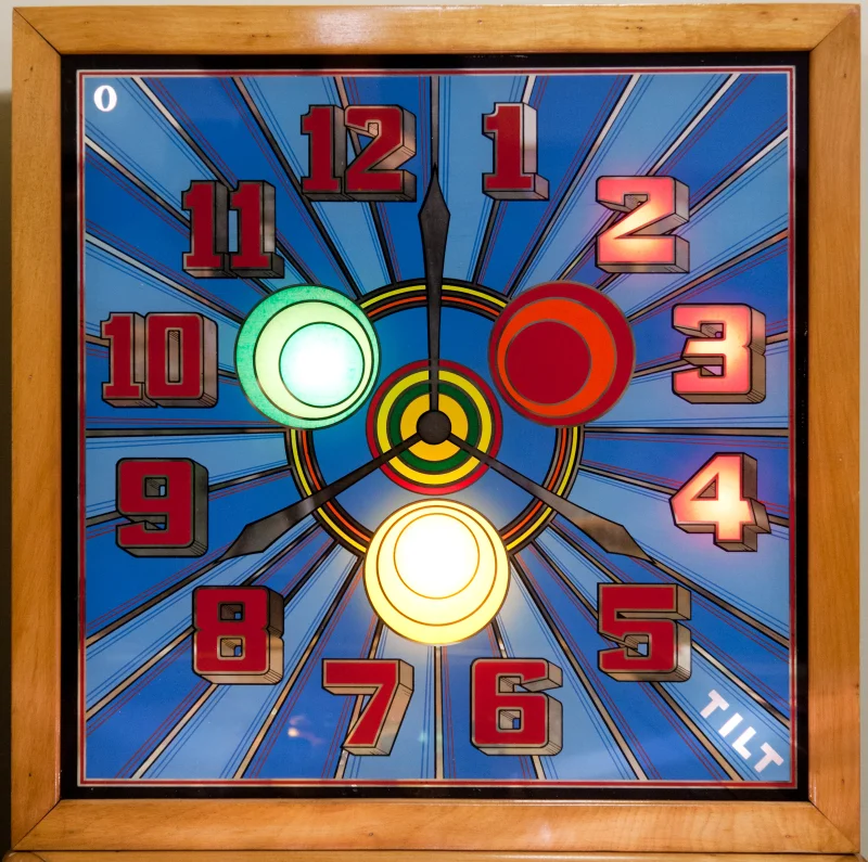 134-pinball-silver-ball-ranch-4537.jpg pinball machine - Preview image showing playfield artwork and design details