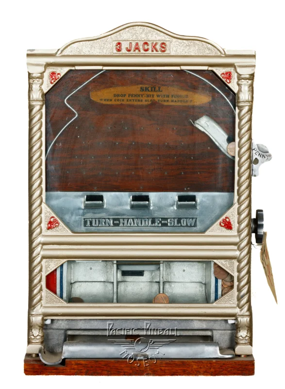 3-stars-3356-pf.jpg pinball machine - Preview image showing playfield artwork and design details