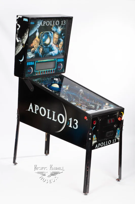 apollo-13-505-34.jpg pinball machine - Preview image showing playfield artwork and design details