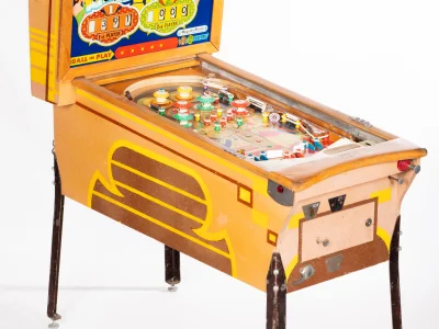 continental-cafe-303-34.jpg pinball machine artwork