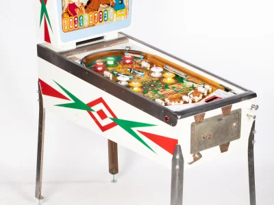 corral-1231-34.jpg pinball machine artwork