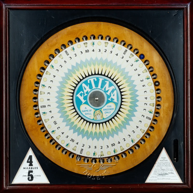 fatima-3354-pf.jpg pinball machine - Preview image showing playfield artwork and design details