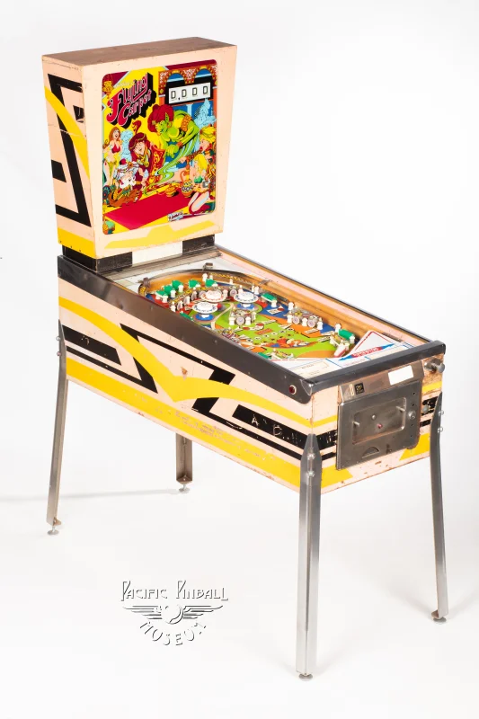 flying-carpet-137-34.jpg pinball machine - Preview image showing playfield artwork and design details