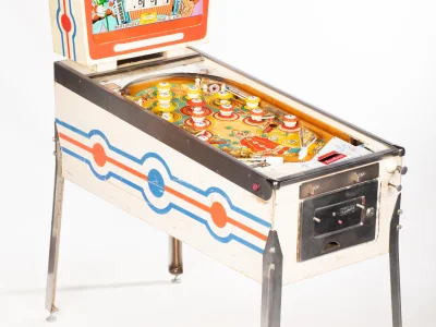 gigi-409-34.jpg pinball machine artwork