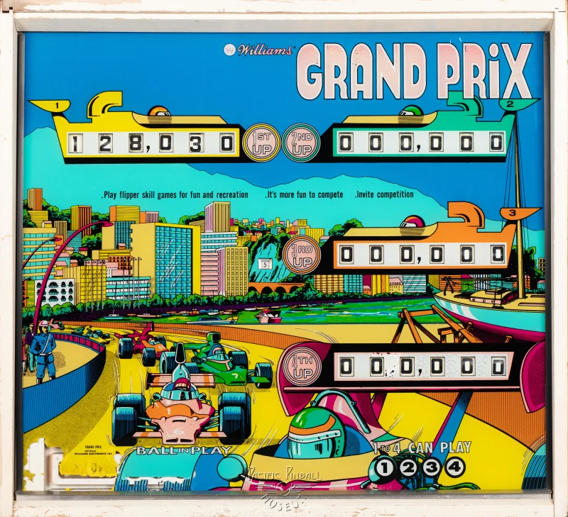 grand-prix-288-bg.jpg pinball machine - Preview image showing playfield artwork and design details