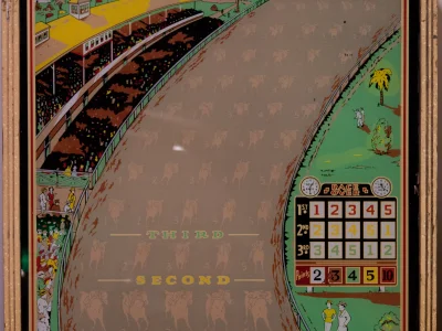 homestretch-4545-bg.jpg pinball machine artwork