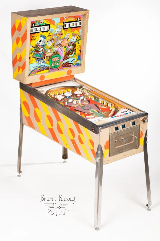 king-kool-139-34.jpg pinball machine - Preview image showing playfield artwork and design details
