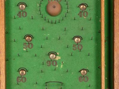 medium-bagatelle-2200-pf.jpg pinball machine artwork