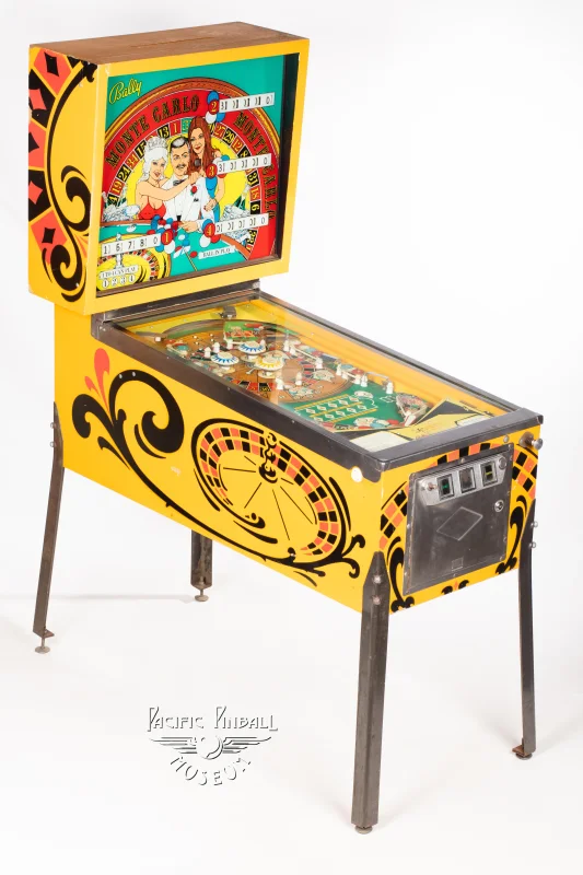 monte-carlo-18-34.jpg pinball machine - Preview image showing playfield artwork and design details