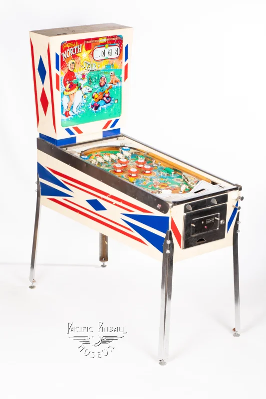 north-star-402-34.jpg pinball machine - Preview image showing playfield artwork and design details