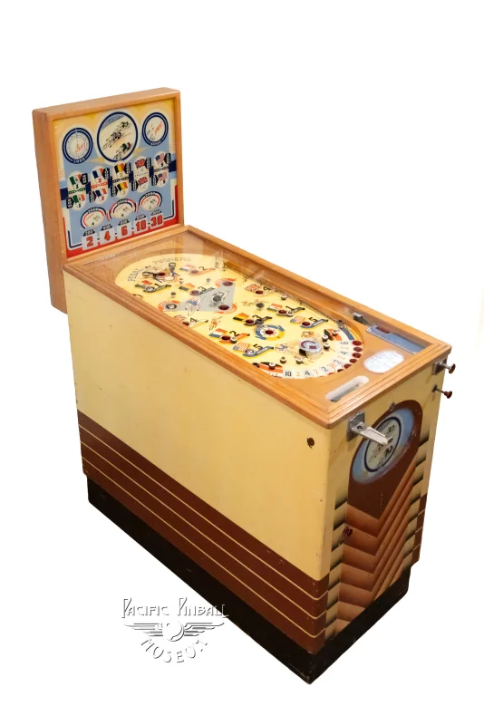 pedal-pushers-1949-34.jpg pinball machine - Preview image showing playfield artwork and design details