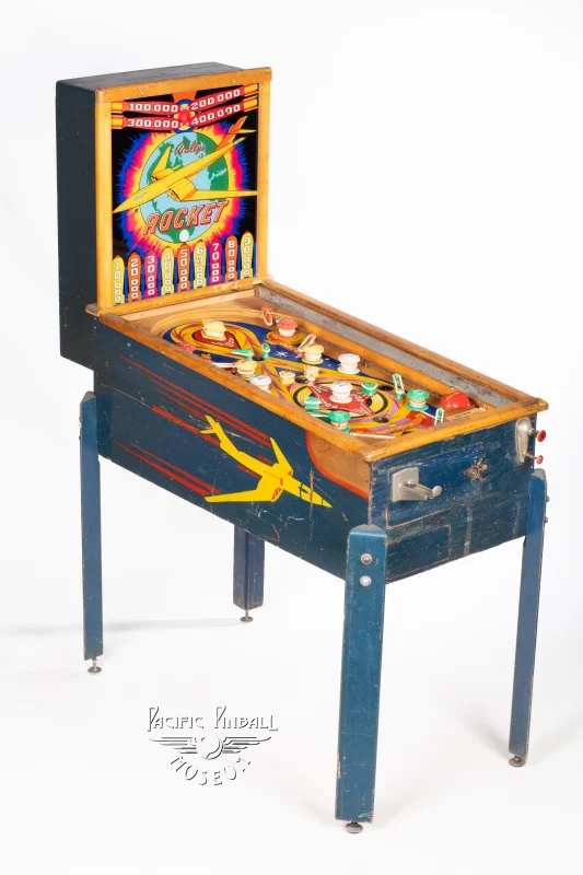 rocket-346-34.jpg pinball machine - Preview image showing playfield artwork and design details