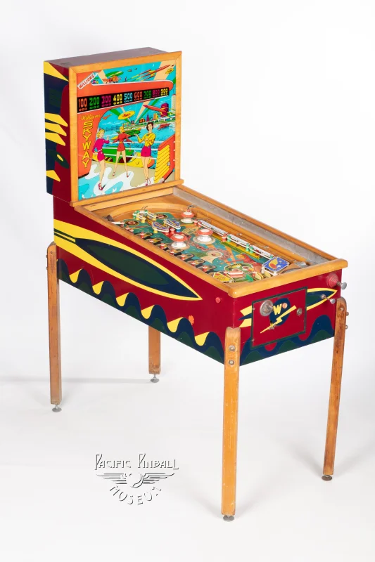 skyway-910-34.jpg pinball machine - Preview image showing playfield artwork and design details