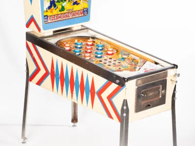 square-head-412-34.jpg pinball machine artwork