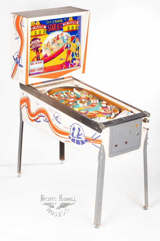 star-jet-1214-34.jpg pinball machine - Preview image showing playfield artwork and design details