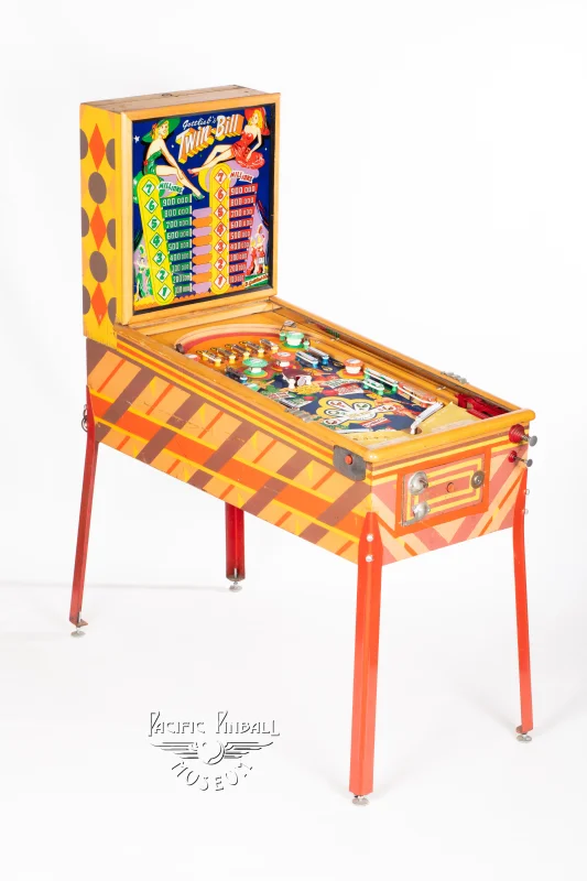twin-bill-1288-34.jpg pinball machine - Preview image showing playfield artwork and design details